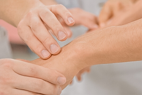 Auto un Moto - Pirmās palīdzības kursi Rīgā