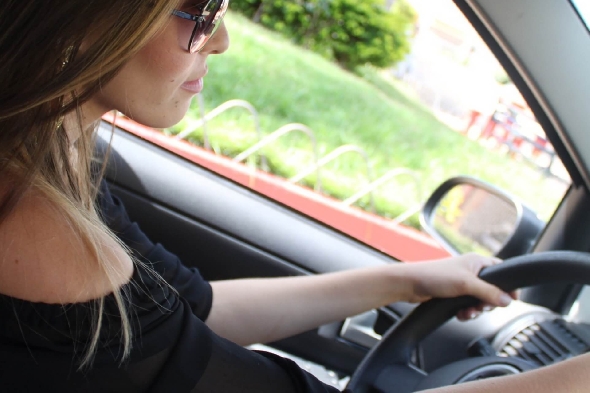 Auto un Moto - Situētu cilvēku autoskola – VIP personām 