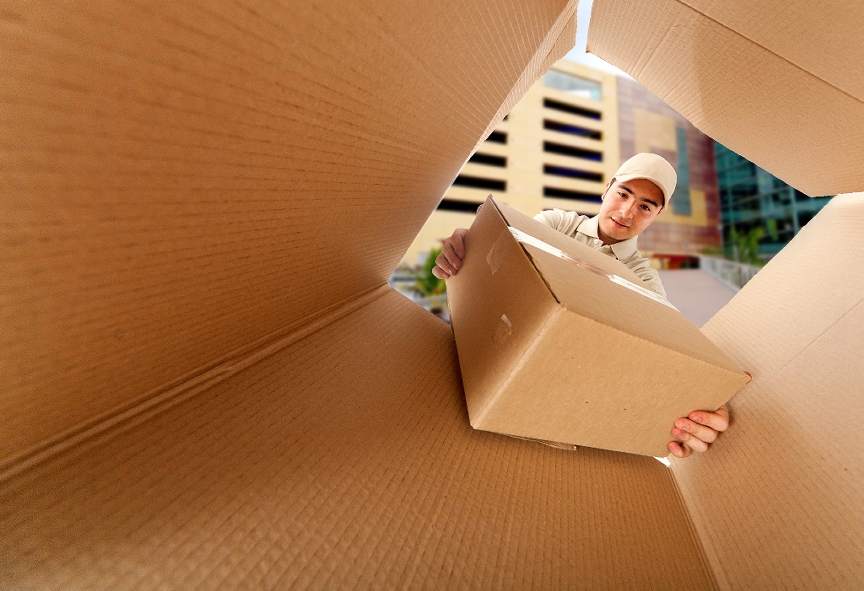 Iznomā galdus un krēslus banketiem